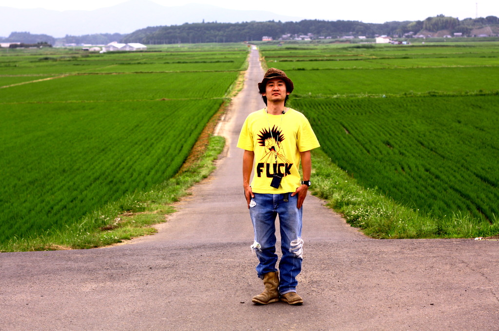 僕と田んぼと道