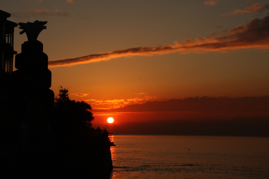 落ち行く夕日