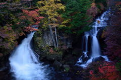 竜頭の滝と紅葉