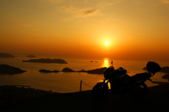 瀬戸内夕焼けシルエット