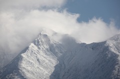 暗雲　去る