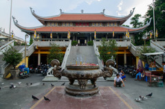 Vinh Nghiem Temple 1