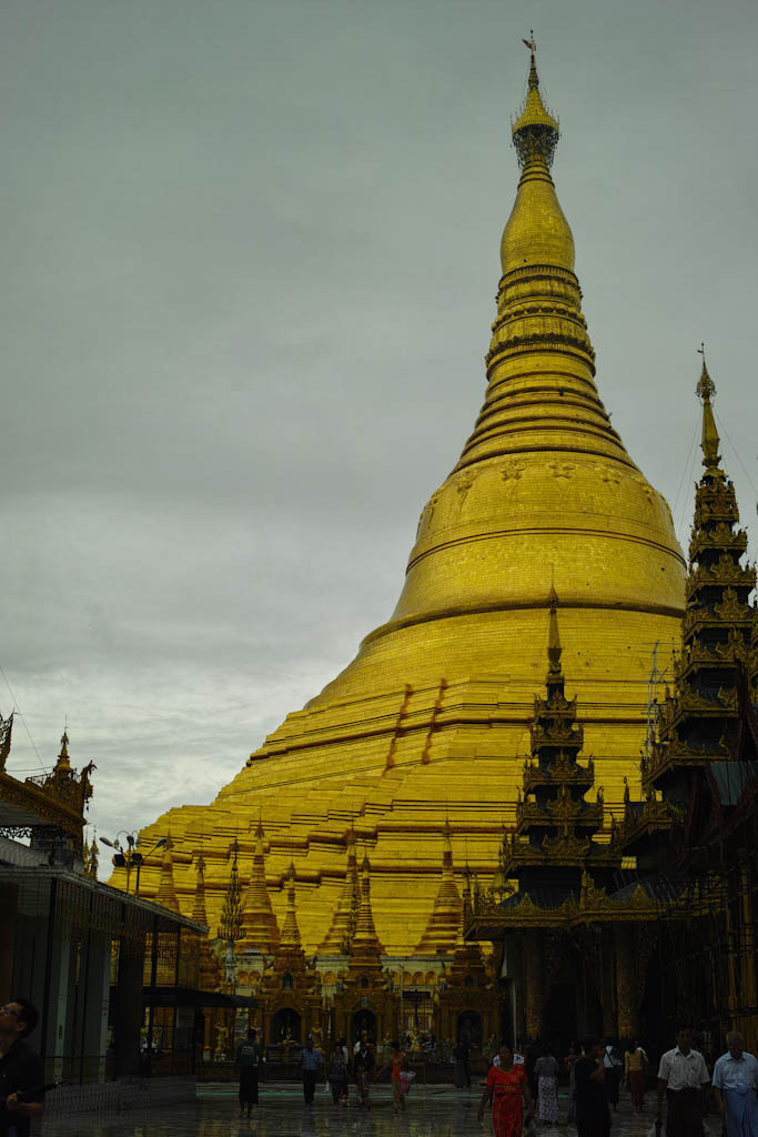 Shwedagon Pagoda, Yangon, Myanmar 01