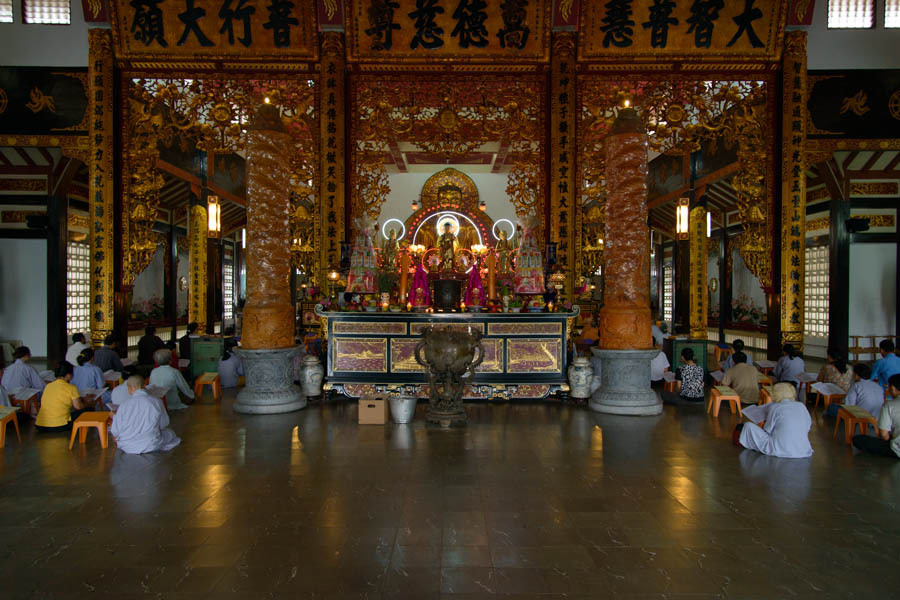Vinh Nghiem Temple 2