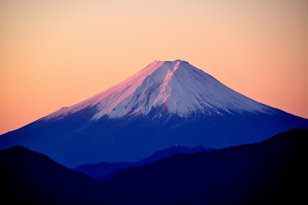 雲取山山頂からのモルゲン富士