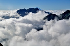 駒津峰から望む鳳凰三山
