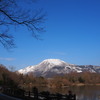 冠雪と青空