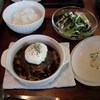 煮込みハンバーグ