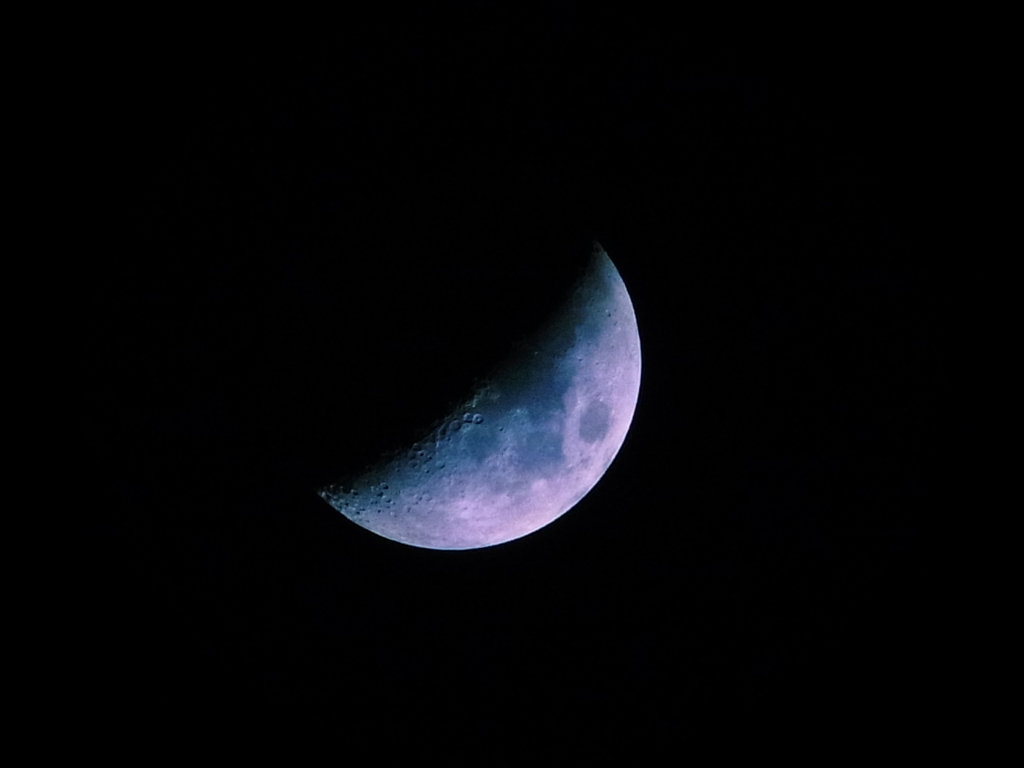月