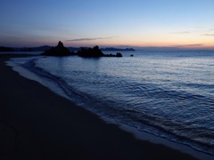 夕暮れ水晶浜