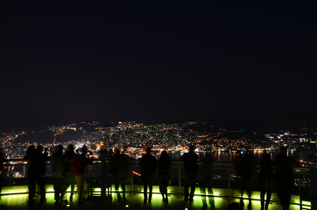 夜景に魅せられて