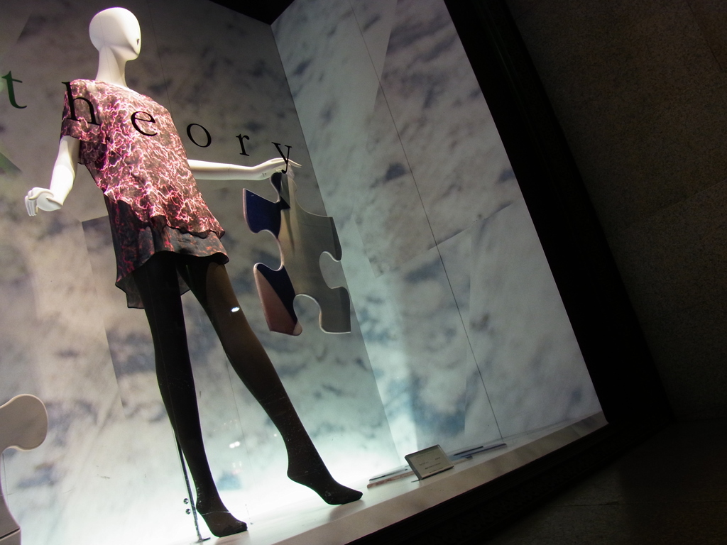 『伊勢丹　新宿店』