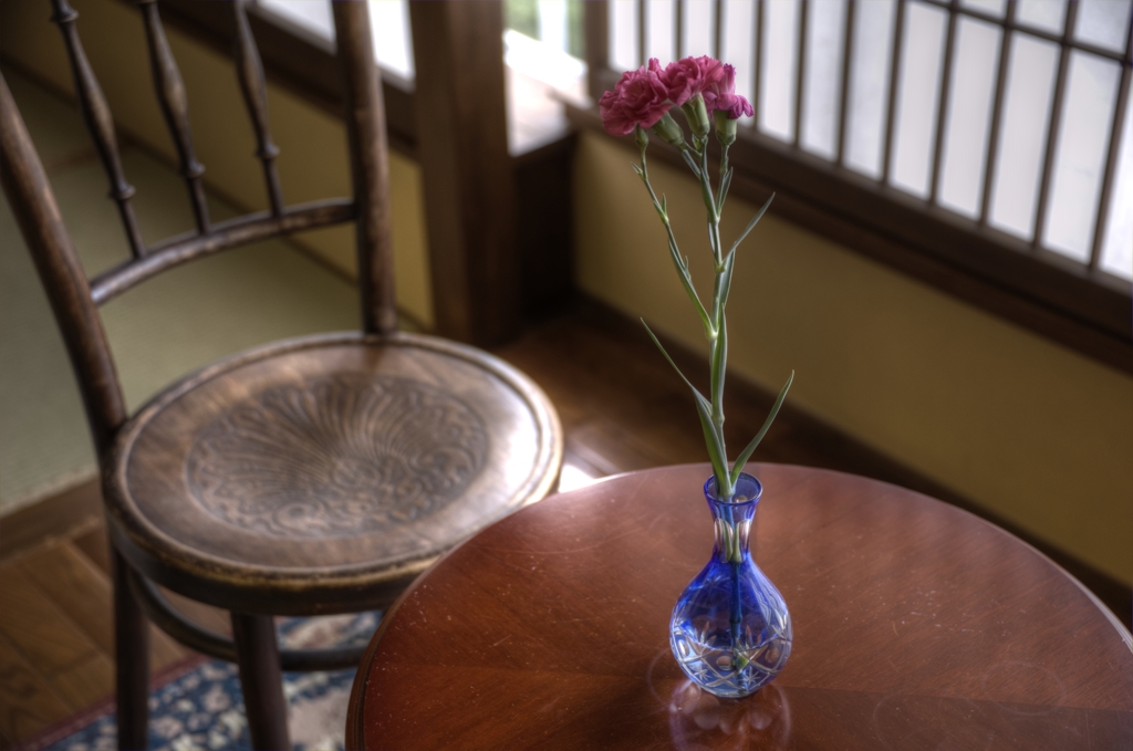 『弥彦温泉　四季の宿　みのや　浪漫館　花瓶』
