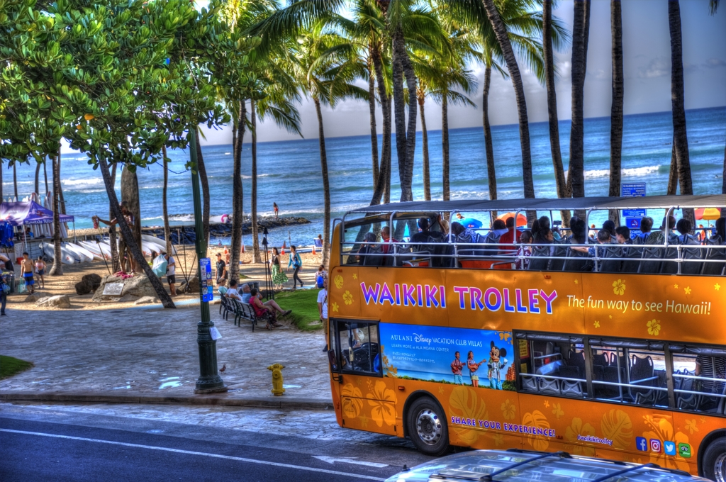 『WAIKIKI TROLLEY』