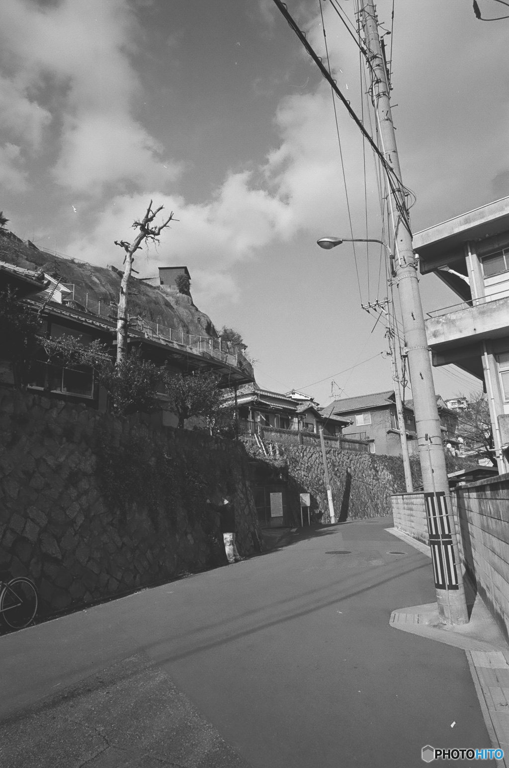 呉