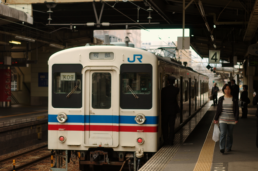 広島駅・４番ホーム