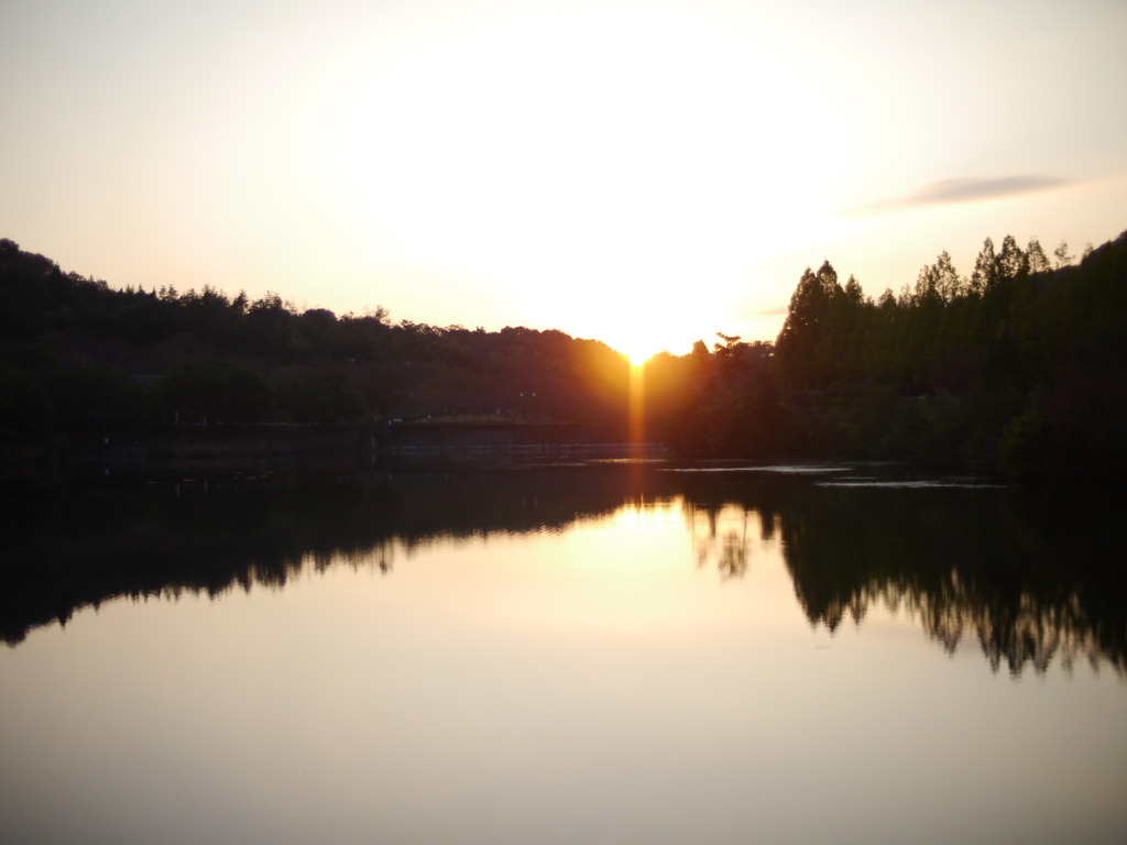 鏡山公園の夕日