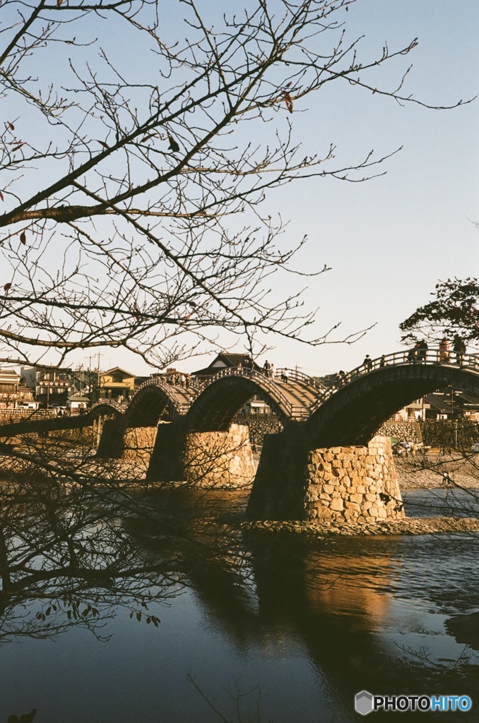 晩秋の錦帯橋