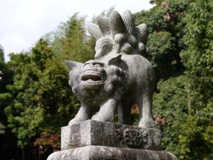 築地神社・狛犬