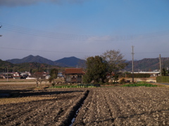 田園の中に小さき神様