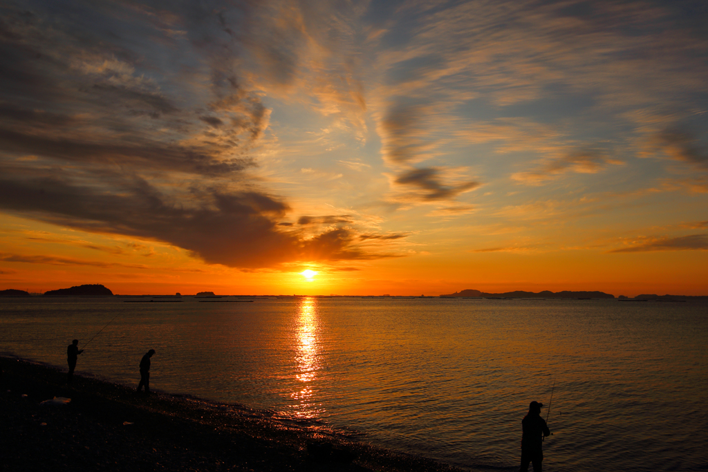 新しい朝が来た 希望の朝だ By カイヤン二世 Id 写真共有サイト Photohito