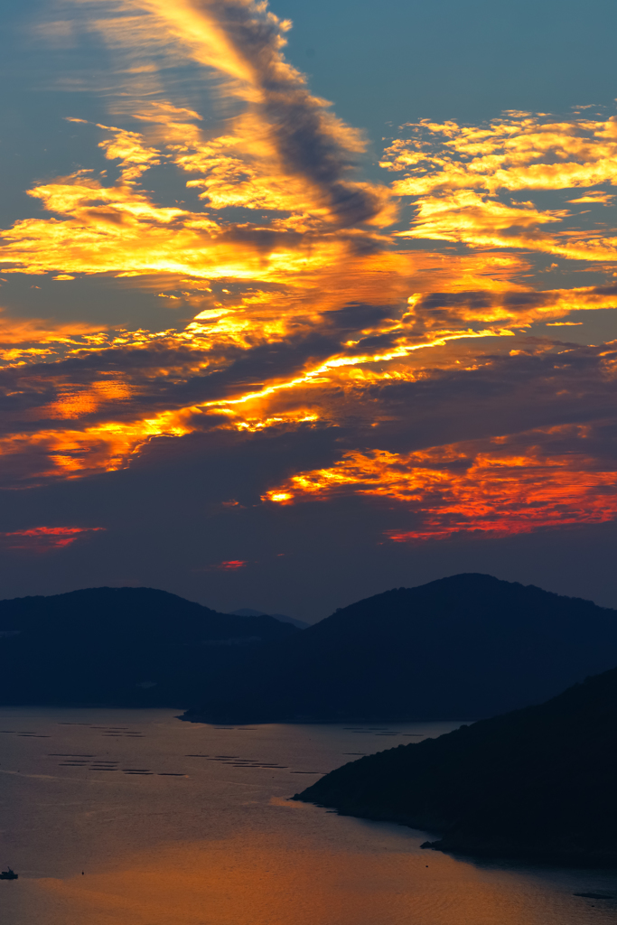 ドラマチックアワー