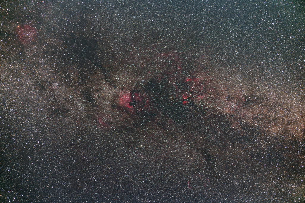 Red Nebulas in Milky Way 《再処理》