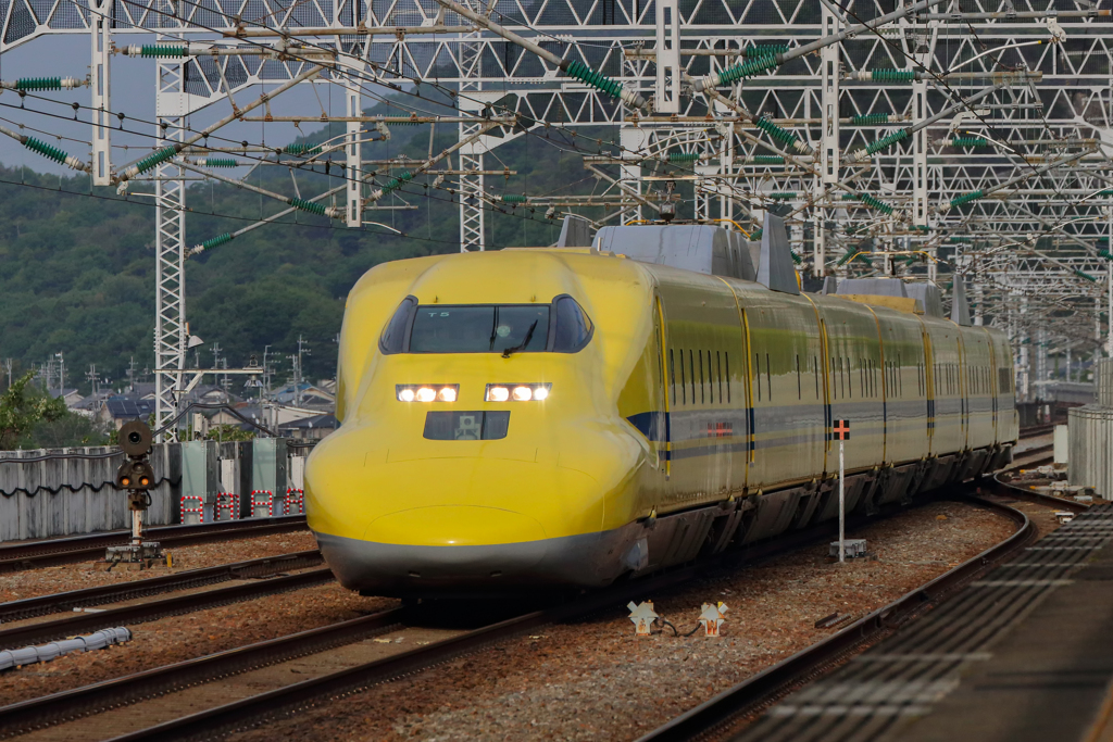 黄色いお医者様のお通りだいっ！