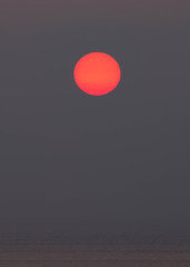 本州西端からの夕陽 ②