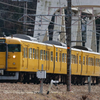 A Yellow Train ②