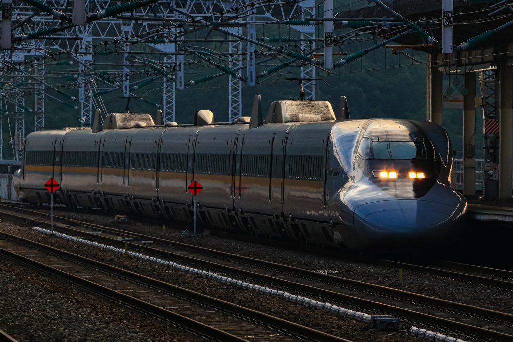夕刻のRail Star