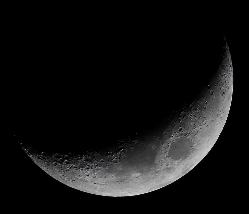 今夜の三日月　その２