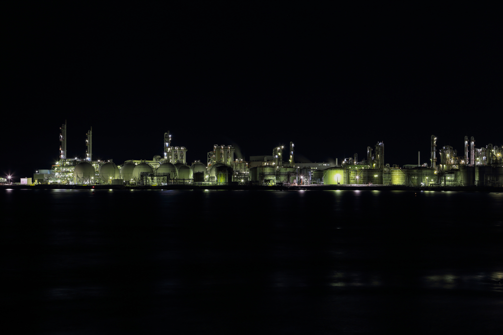 工場夜景 ①