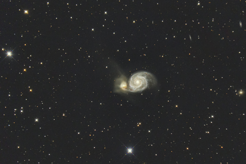 M51 子持ち銀河