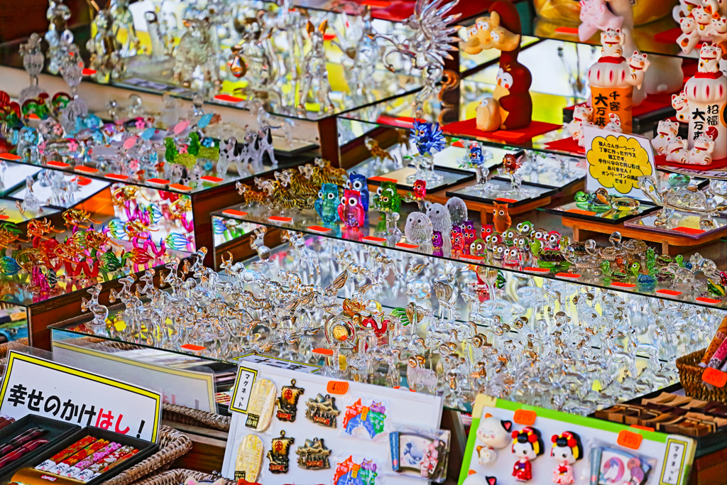 土産物店 《１枚HDR グラフィック調》