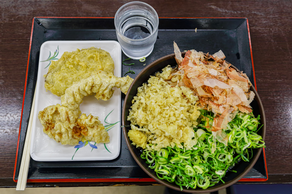 ぶっかけ大に薬味もぶっかけ ～投稿5,555枚目～