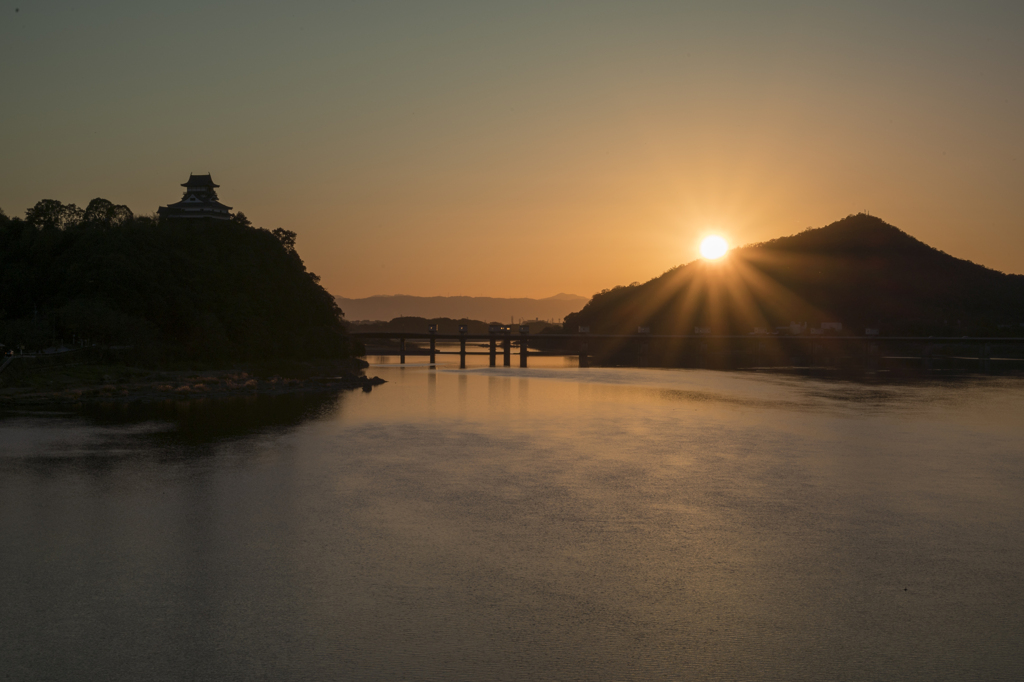 犬山城夕景