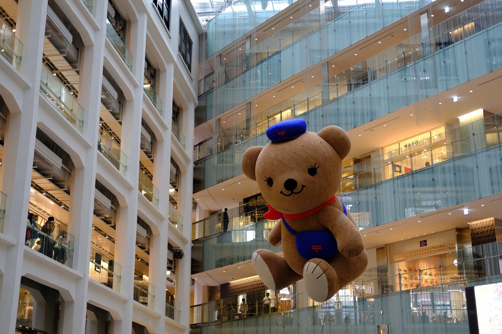 宙づりクマちゃん