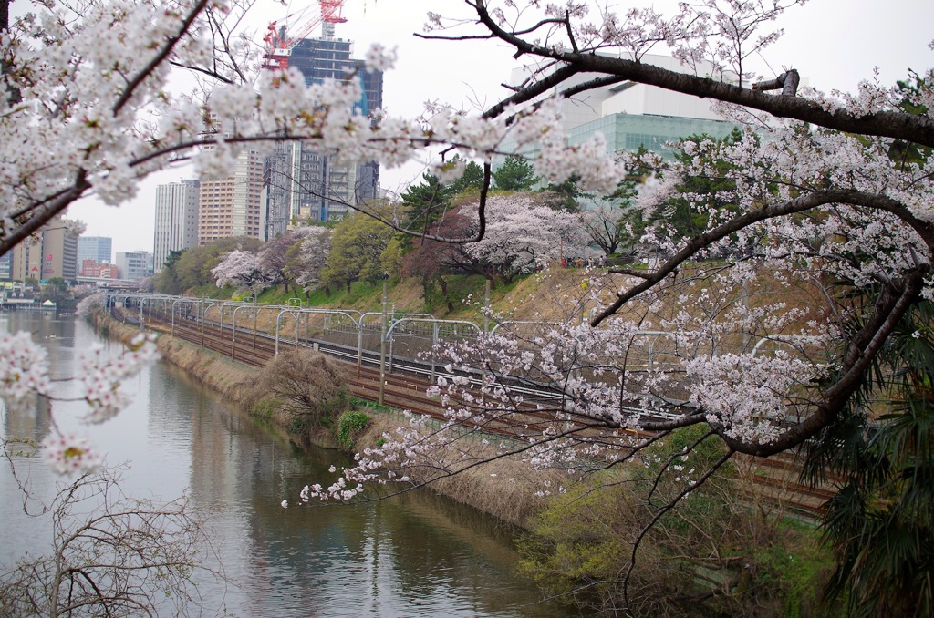 市ヶ谷駅近く