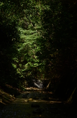 川