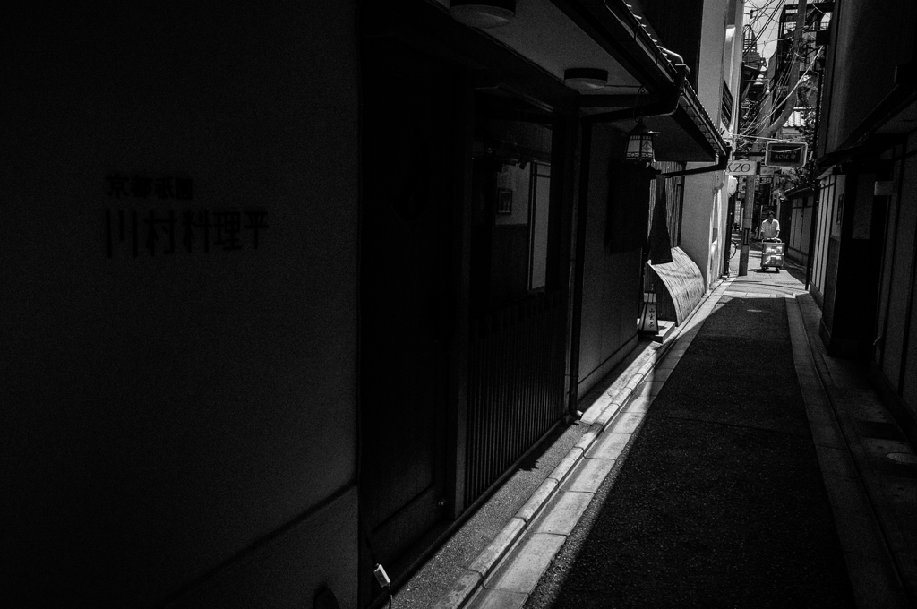 gion02