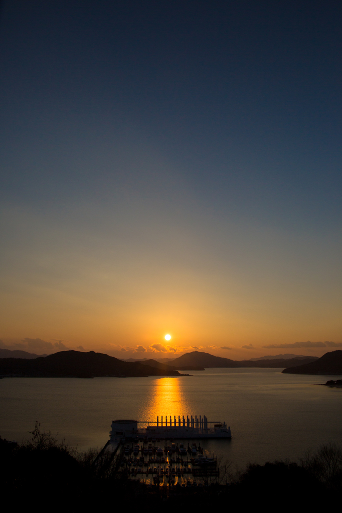 夕暮れのフローティングアイランド