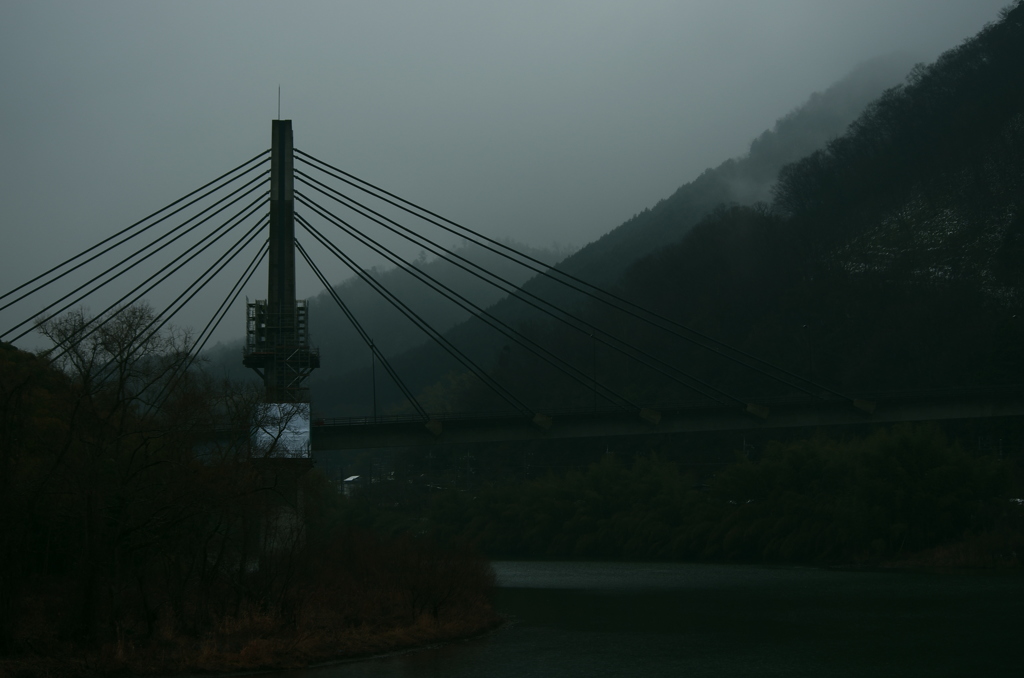 雨の中…