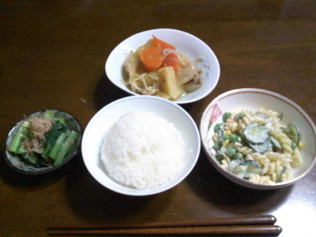 マカロニサラダ