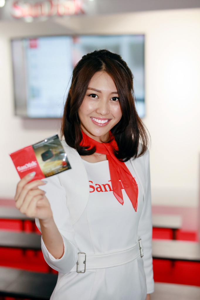 CP+ サンディスク　サキさん