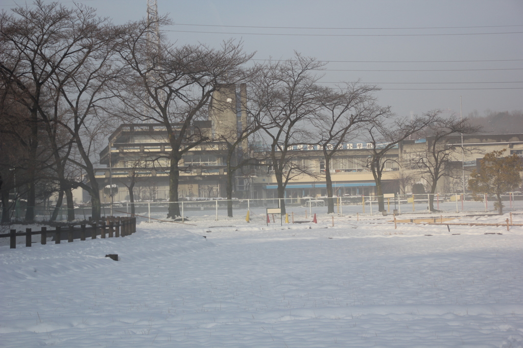 朝の雪煙（３）