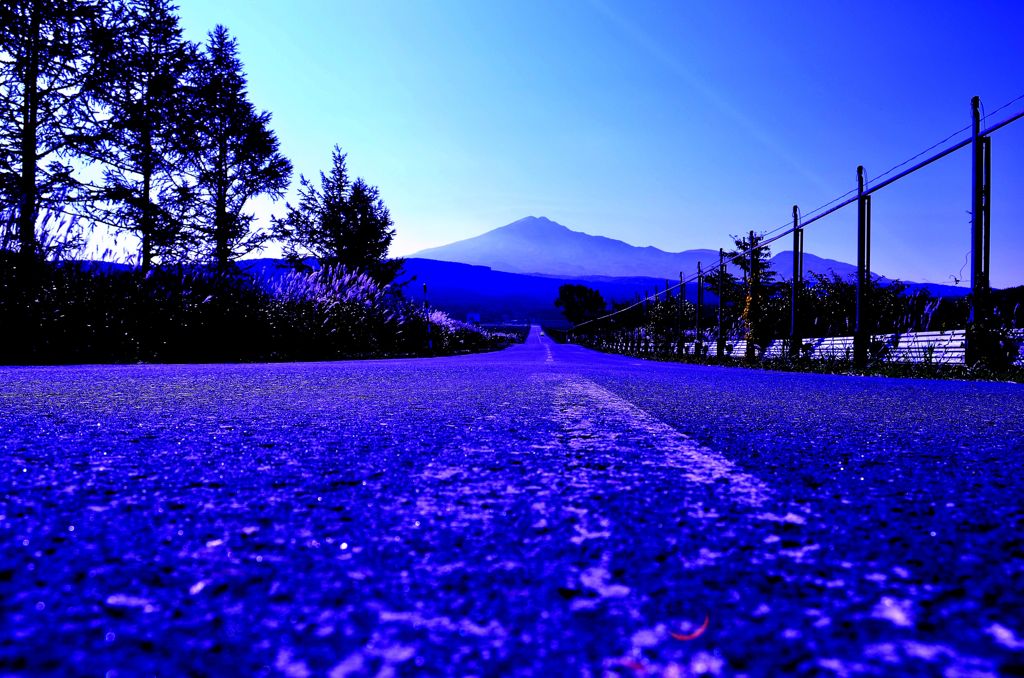 blue line