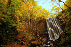 Waterfall of autumn...