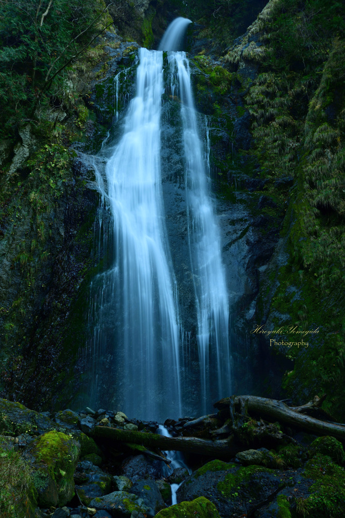 Recollection waterfall...