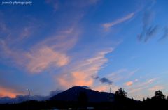 夕刻の岩手山